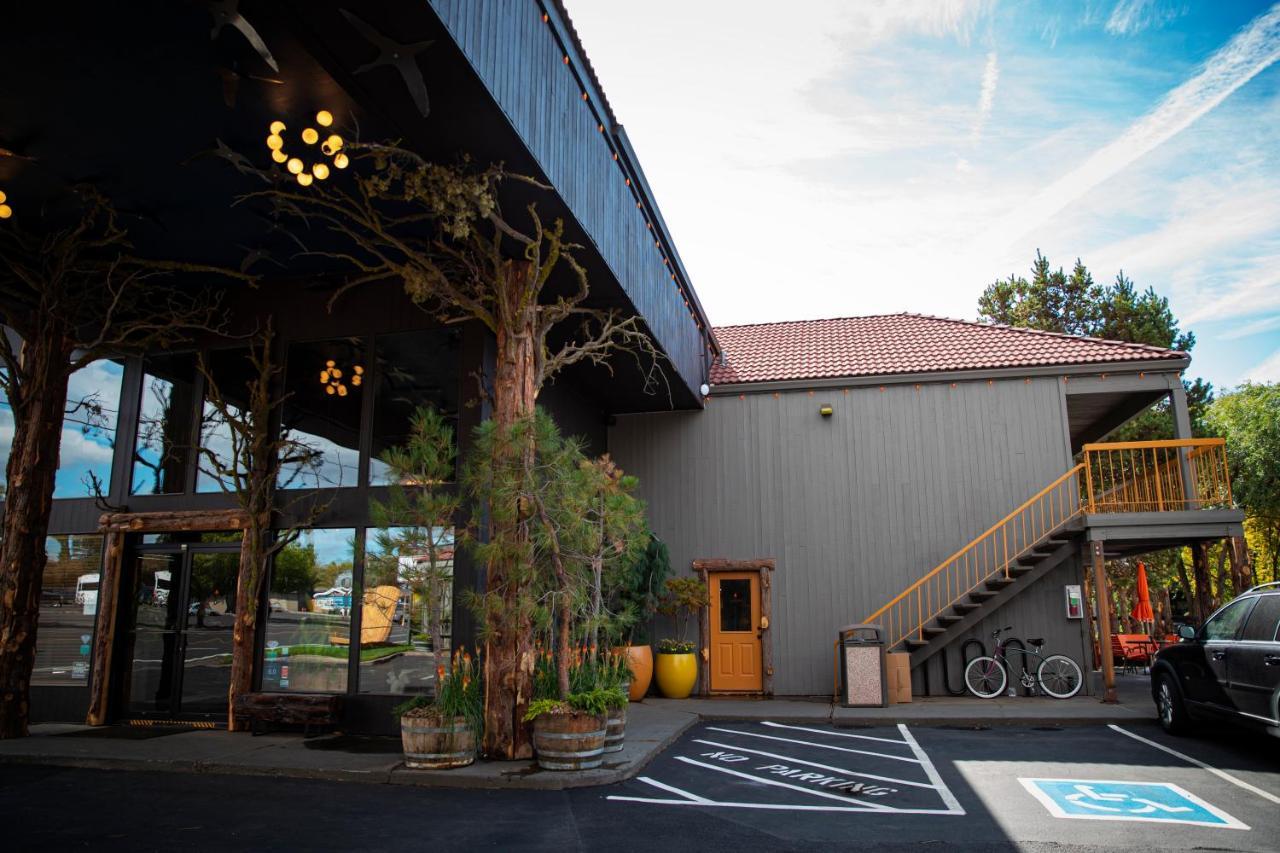 Campfire Hotel Bend Exterior foto